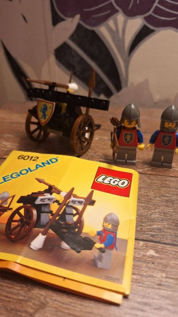 LEGO Castle 6012 siege cart