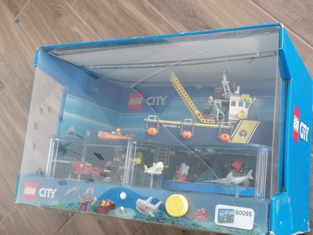 LEGO City 60095 Display doboz fellelt llapotban elad!