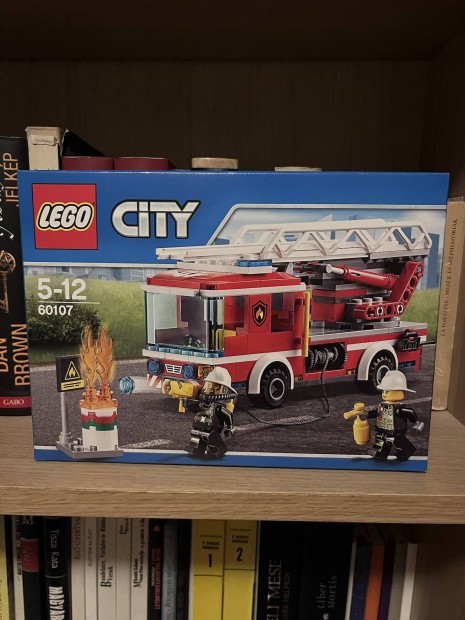 LEGO City 60107 - Fire Ladder Truck