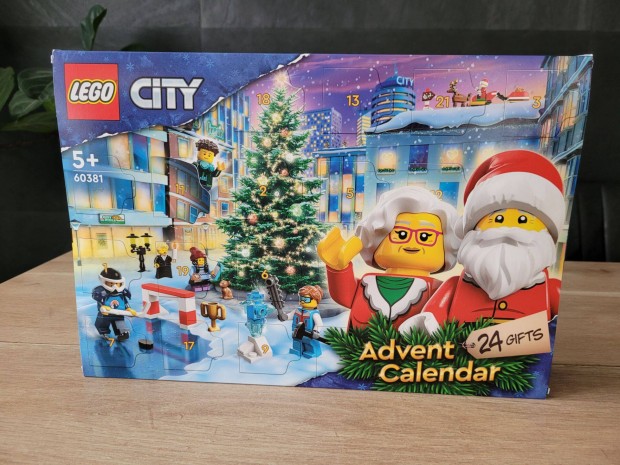 LEGO City Adventi naptr 2023 60381