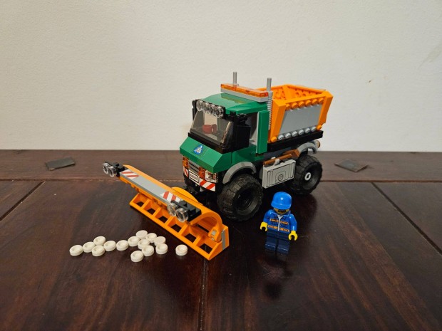 LEGO City - 60083 - Snowplow Truck