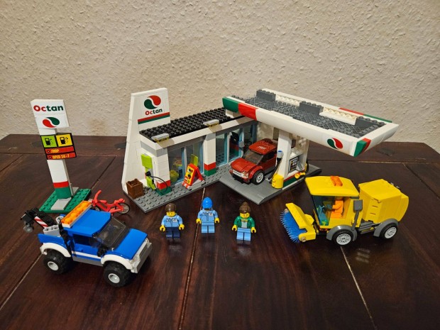 LEGO City - 60132 - Service Station