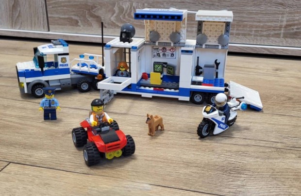 LEGO City - Mobil rendrparancsnoki kzpont (60139)