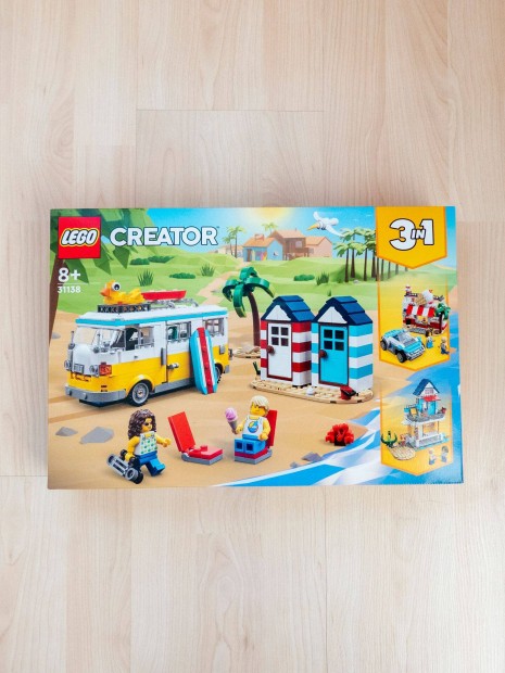 LEGO Creator 3-in-1 - Tengerparti lakaut 31138