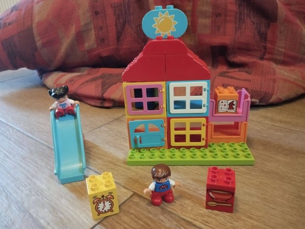 LEGO Duplo Első játékházam 10616
