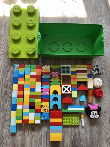 LEGO Duplo dobozban 151 db