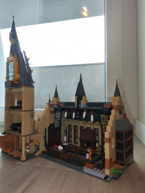 LEGO Harry Potter 75954 Roxforti Nagyterem 40 eFt