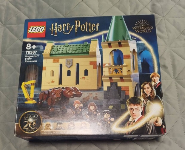 LEGO Harry Potter 76387 Hogwarts: Fluffy Encounter