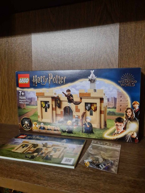 LEGO Harry Potter Hogwarts: First Flying Lesson - 76395