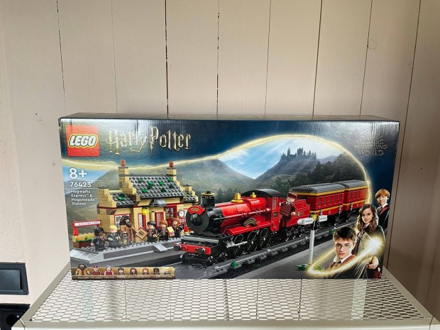 LEGO Harry Potter - Roxfort Expressz s Roxmorts lloms (76423)
