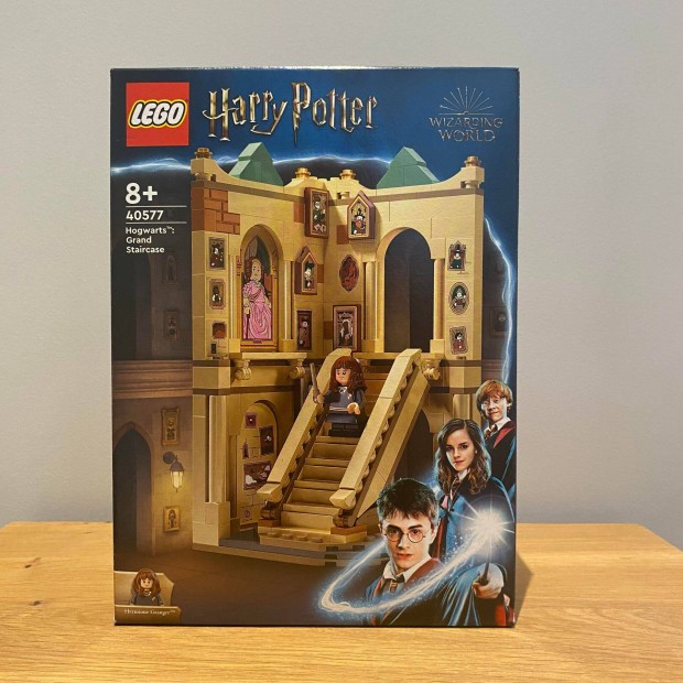 LEGO Harry Potter - Roxfort nagy lpcs 40577