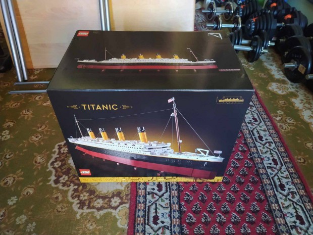 LEGO Icons 10294 Titanic