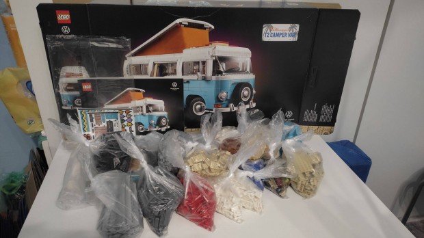 LEGO Icons - Creator Expert 10279 - Volkswagen T2 lakóautó - dobozos,