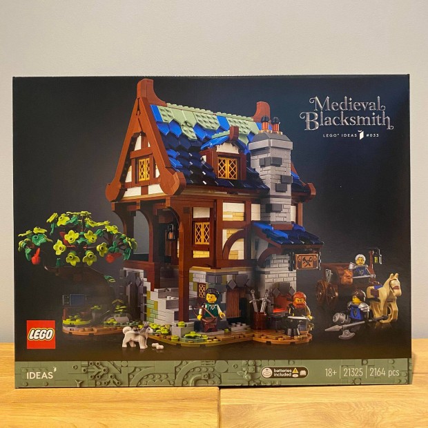 LEGO Ideas - Medieval Blacksmith (21325)