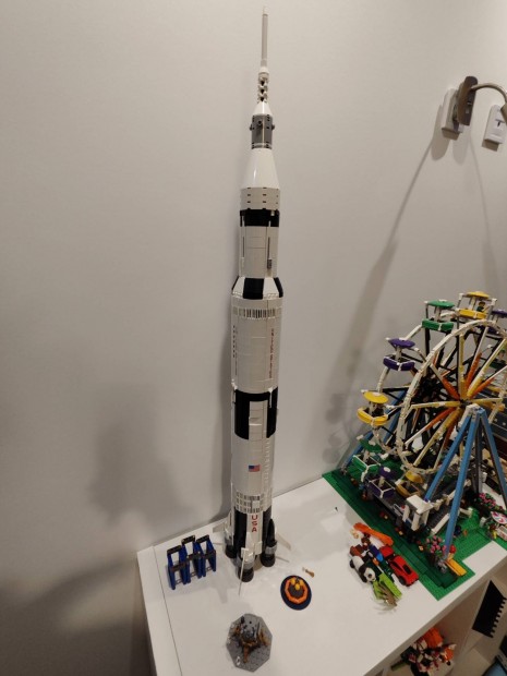 LEGO Ideas - NASA Apollo Saturn V 92176