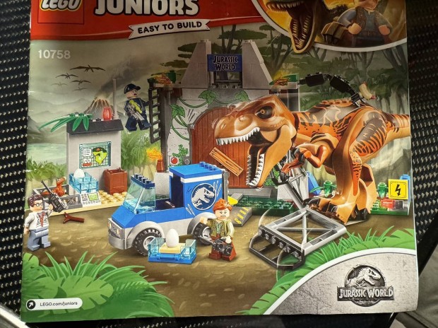 LEGO Juniors T Rex Kitrs 10758