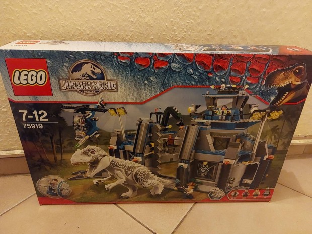 LEGO Jurarassic World 75919 - Indominus rex Breakout elad