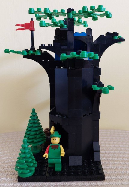 LEGO Legoland 6054 Erdei bvhely Forestmen's Hideout
