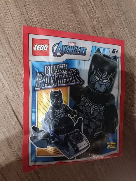 LEGO Marvel Avengers Fekete Prduc szuperhs polybag figura 