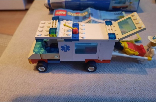 LEGO Mentő autó 6666 eladó