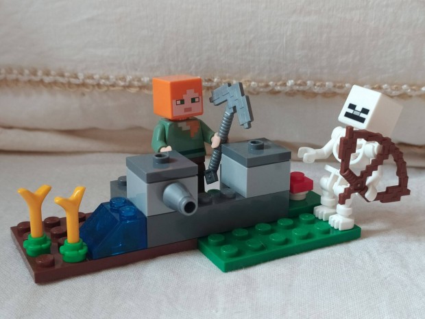 LEGO Minecraft 30394 Csontvz elleni vdekezs