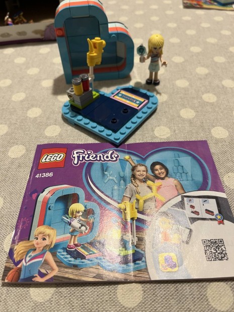 LEGO(R) Friends - Stephanie nyri szv alak doboza