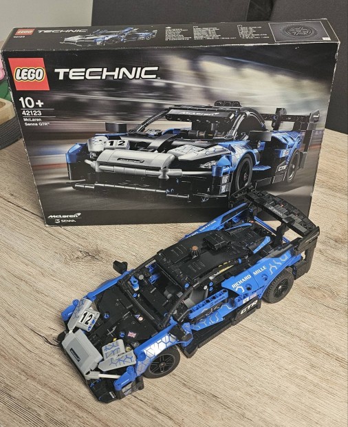 LEGO(R) Technic 42123 - Mclaren Senna GTR(TM)
