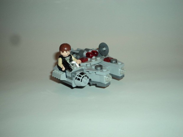 LEGO Star Wars 75030 Millennium Falcon Microfighter
