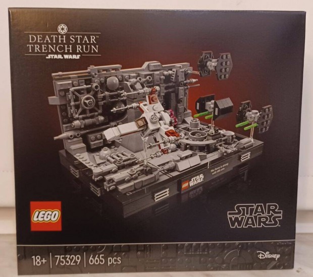 LEGO Star Wars 75329 Death Star Trench Run Diorama