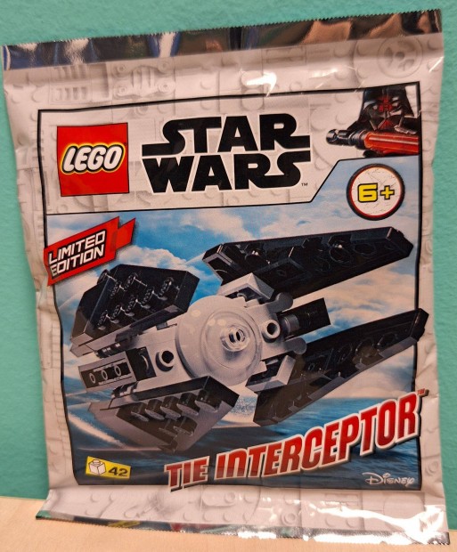 LEGO Star Wars 912067 TIE Interceptor