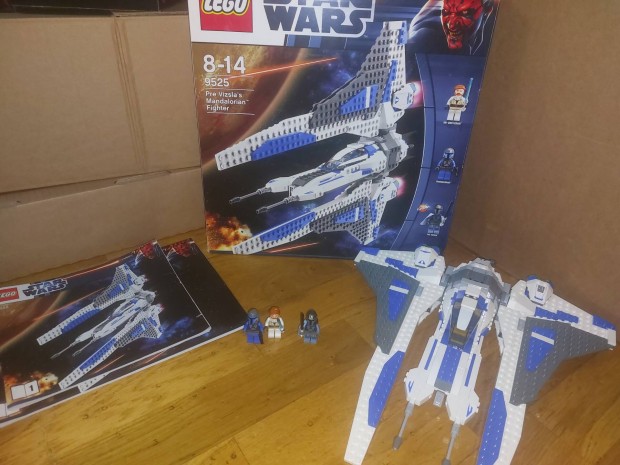 LEGO Star Wars 9525 - Pre Vizsla's Mandalorian Fighter