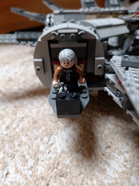 LEGO Star Wars Millennium Falcon (75105)