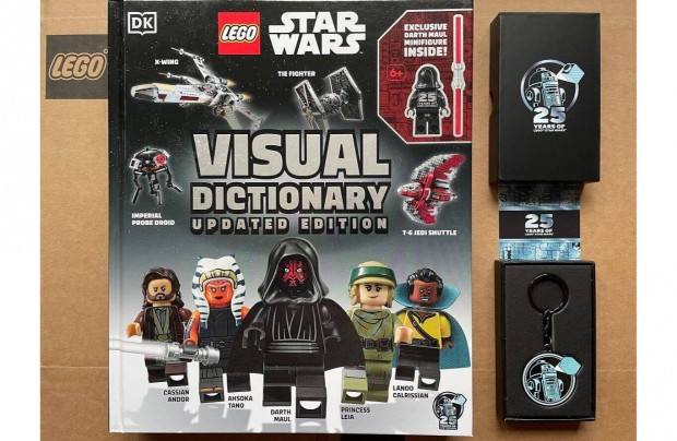 LEGO Star Wars Visual Dictionary & 25th Darth Maul + R2D2 Keychain