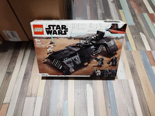 LEGO Star Wars - A Ren lovagjainak szllthajja (75284)