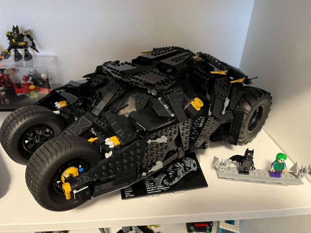 LEGO Super Heroes Batmobile Tumbler (76240 )