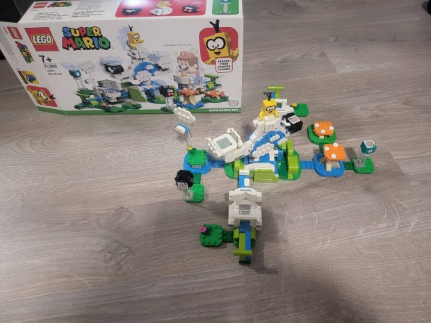 LEGO Super Mario - Lakitu Sky World kiegszt szett 71389