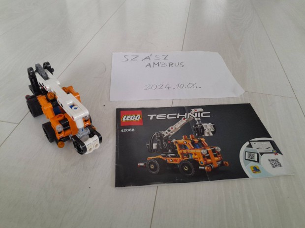 LEGOTechnic 42088 - Kosaras emelgp bontott