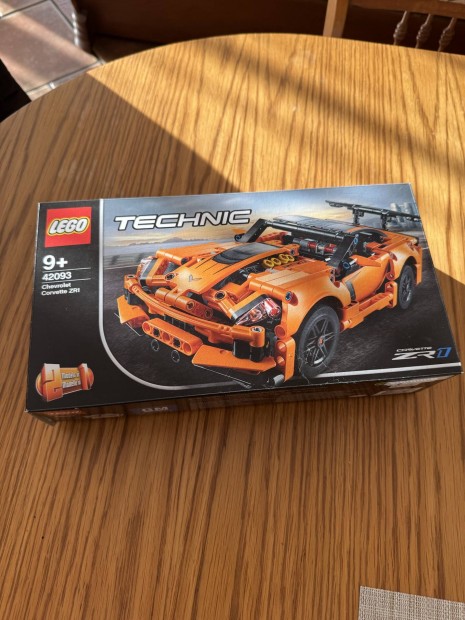 LEGO Technic 42093 Elad. 