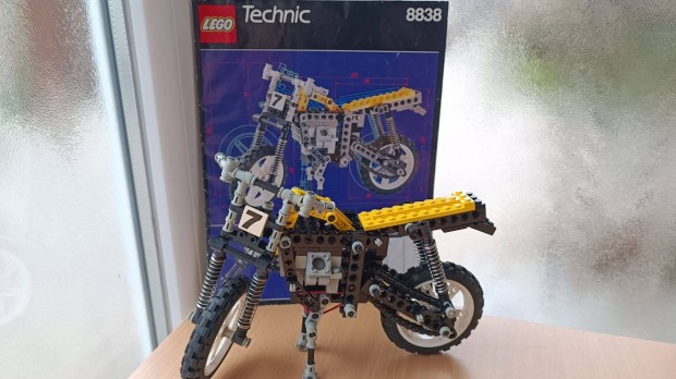 LEGO Technic 8838 Shock Cycle