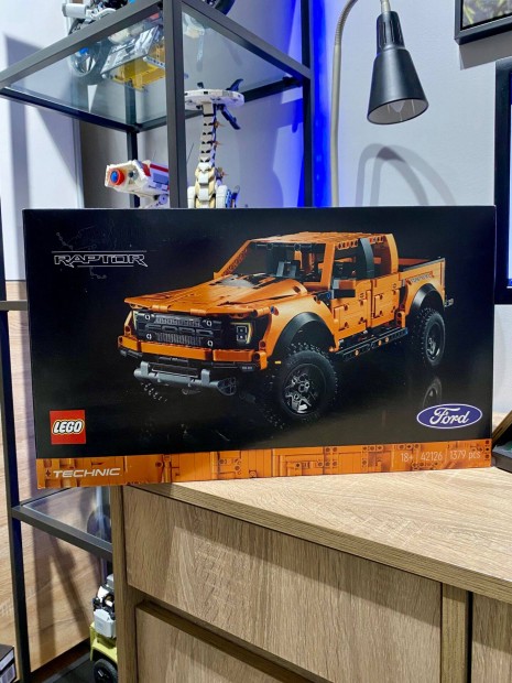 LEGO Technic Ford F-150 Raptor 42126