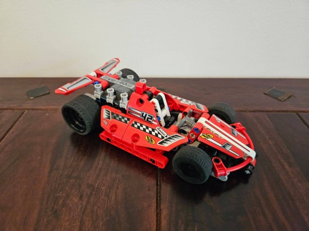 LEGO Technic - 42011 - Race Car