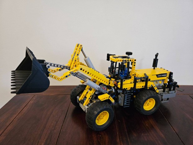 LEGO Technic - 8265 - Front Loader