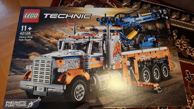 LEGO Technic - Nagy teherbrs vontat (42128)