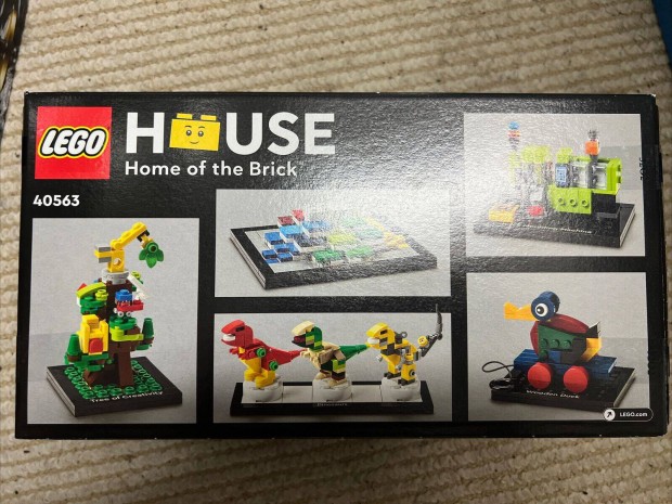 LEGO Tisztelgs a LEGO House eltt (40563)