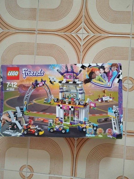 LEGO friends : A nagy verseny napja