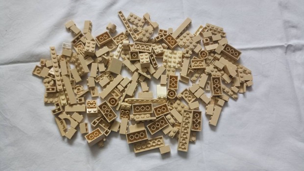 LEGO homok szn / bzs elemek vegyesen