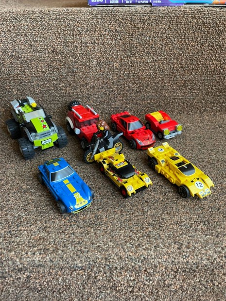 LEGO kiasutk s kismotor (7 aut, 1 motor)