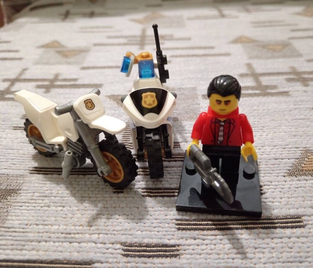 LEGO komp figura, motor postval!