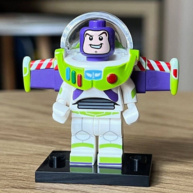 LEGO minifigura - Buzz Lightyear