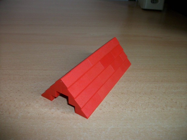 LEGO piros tet 2